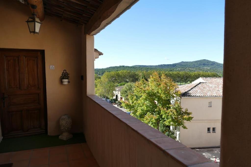 Appartement Clim & Piscine Sur Golf Pont-Royal Extérieur photo