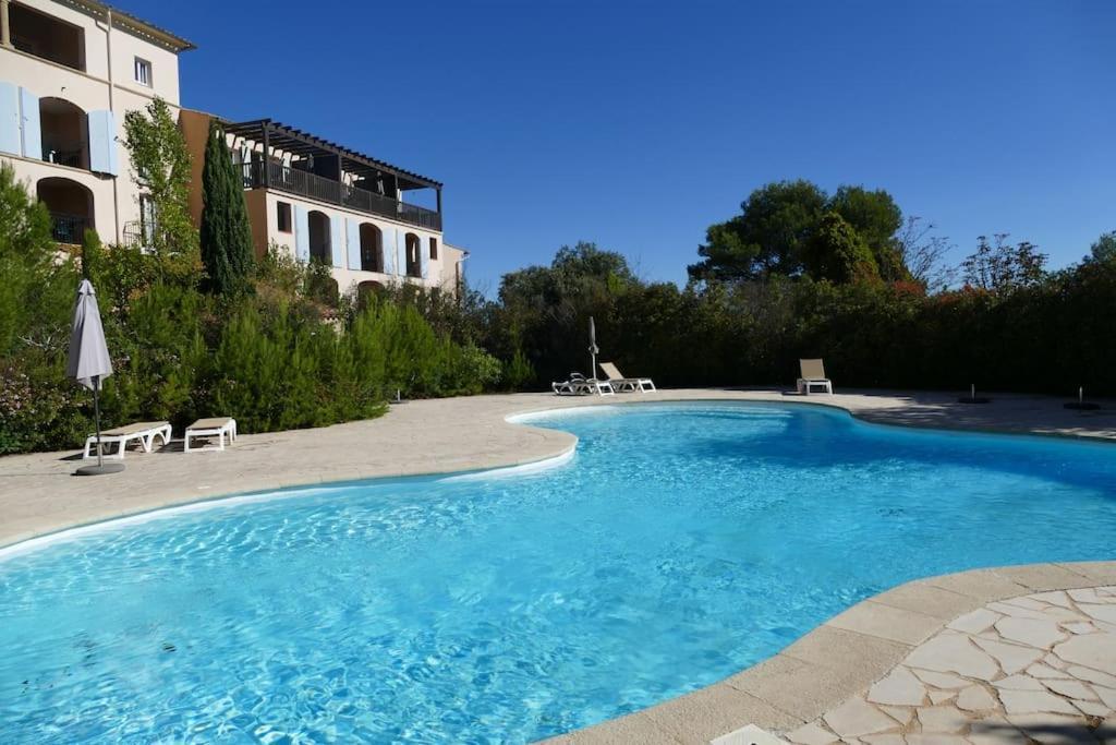 Appartement Clim & Piscine Sur Golf Pont-Royal Extérieur photo
